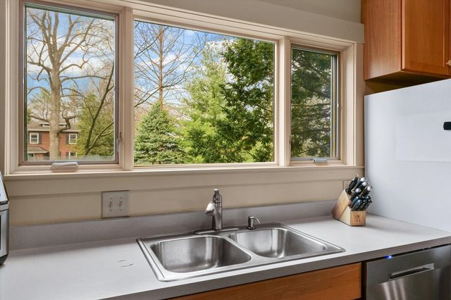 705 W Michigan Avenue, Urbana, IL 61801