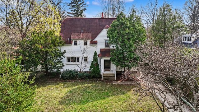 705 W Michigan Avenue, Urbana, IL 61801