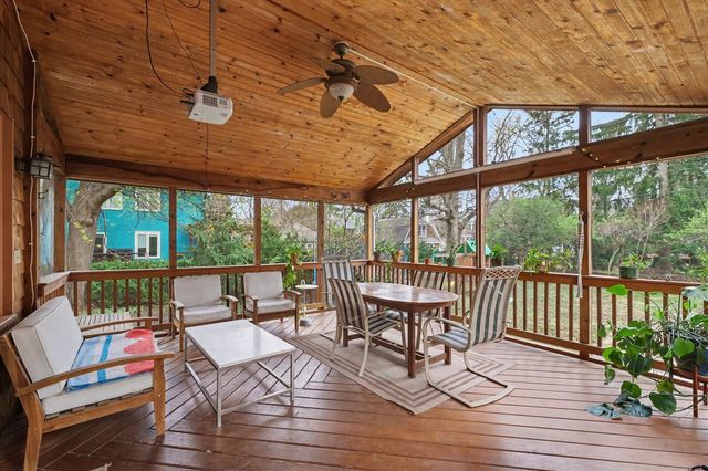 705 W Michigan Avenue, Urbana, IL 61801