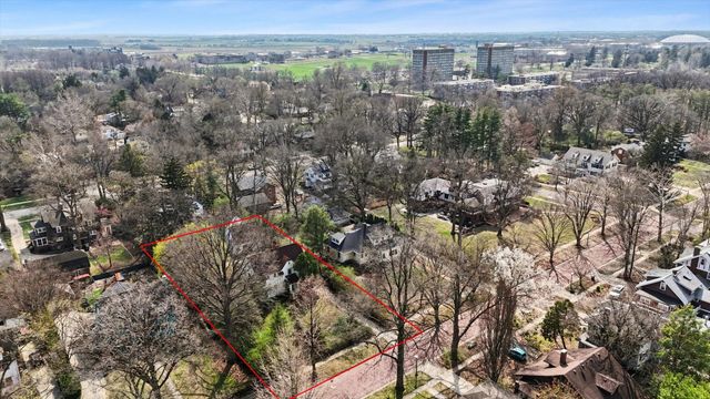 705 W Michigan Avenue, Urbana, IL 61801