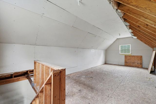 705 W Michigan Avenue, Urbana, IL 61801