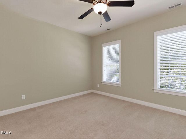 1813 Green Oaks Parkway, Holly Springs, NC 27540