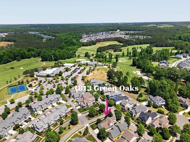 1813 Green Oaks Parkway, Holly Springs, NC 27540