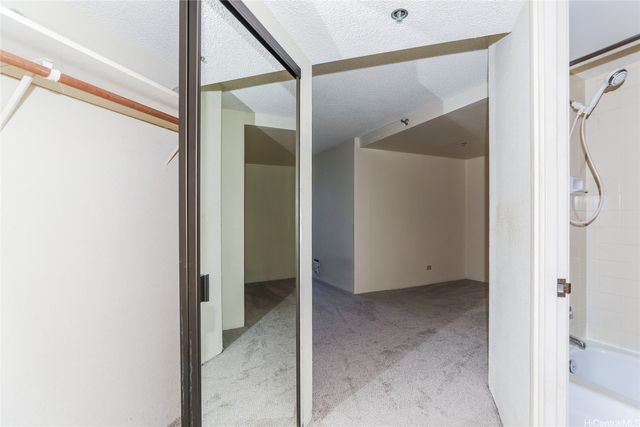 5333 Likini Street 1504, Honolulu, HI 96818
