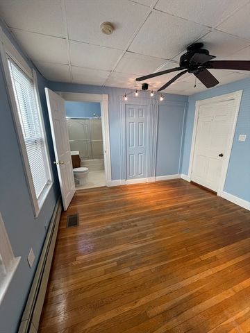 6 Eliot 1, Somerville, MA 02143