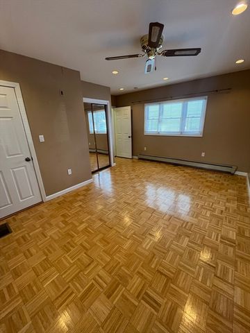 6 Eliot 1, Somerville, MA 02143