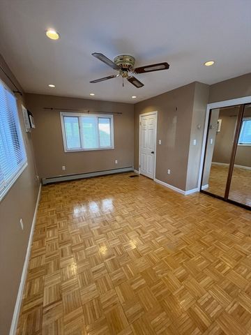 6 Eliot 1, Somerville, MA 02143