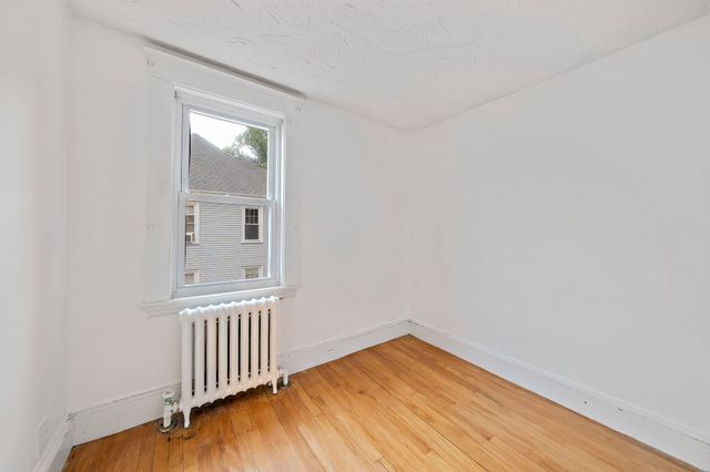 209 Highland Ave, Quincy, MA 02170