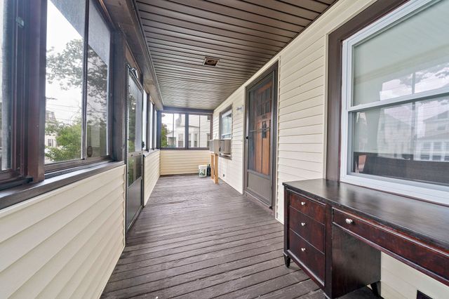 209 Highland Ave, Quincy, MA 02170