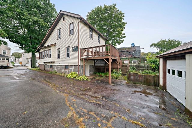 209 Highland Ave, Quincy, MA 02170