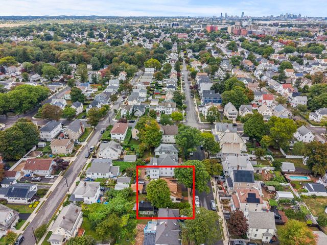 209 Highland Ave, Quincy, MA 02170