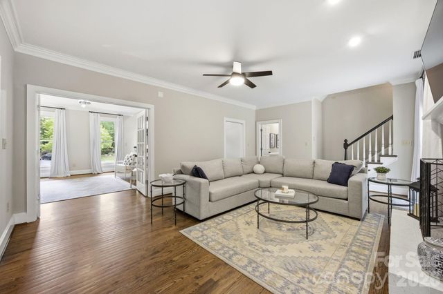 1224 Lago Vista Drive, Matthews, NC 28104
