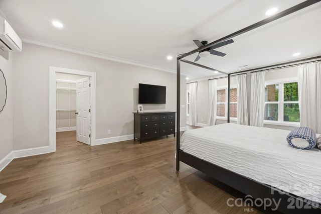 1224 Lago Vista Drive, Matthews, NC 28104