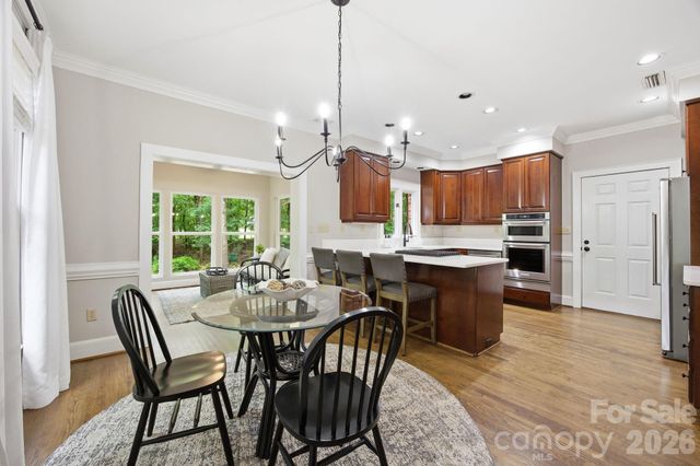 1224 Lago Vista Drive, Matthews, NC 28104