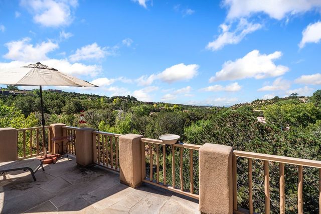 1055 Camino Real, Santa Fe, NM 87501