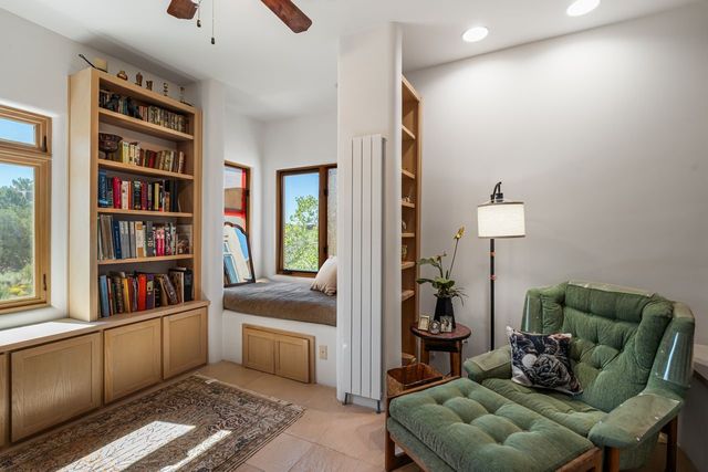 1055 Camino Real, Santa Fe, NM 87501