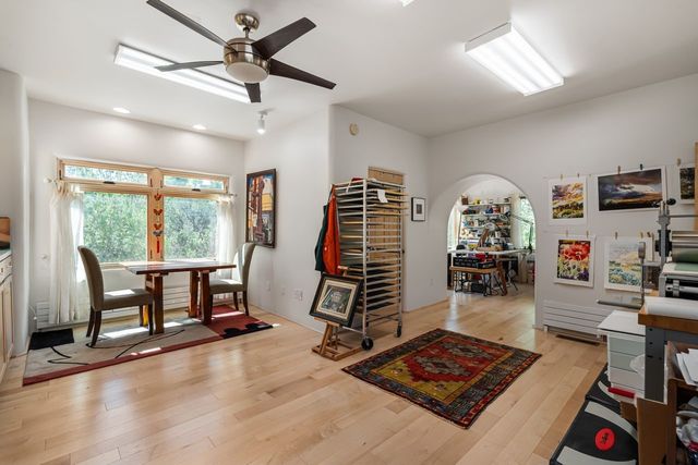 1055 Camino Real, Santa Fe, NM 87501