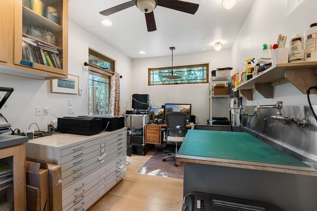 1055 Camino Real, Santa Fe, NM 87501