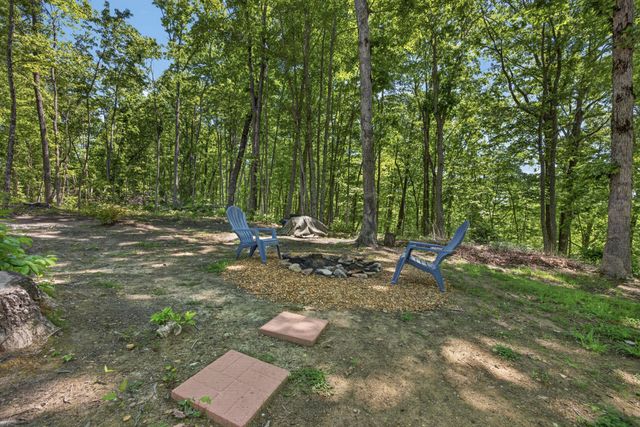 55236 Maynard Ridge Ln, Crawford, TN 38554