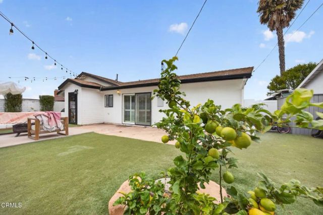 330 Garfield Rondo, Ventura, CA 93003