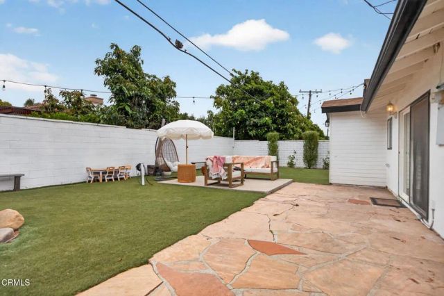 330 Garfield Rondo, Ventura, CA 93003