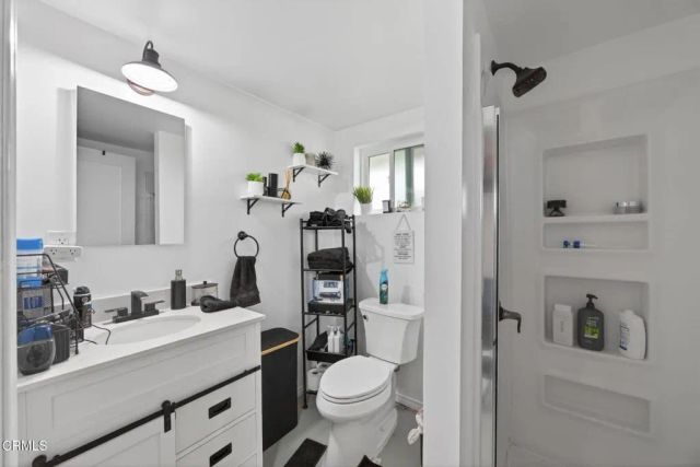 330 Garfield Rondo, Ventura, CA 93003