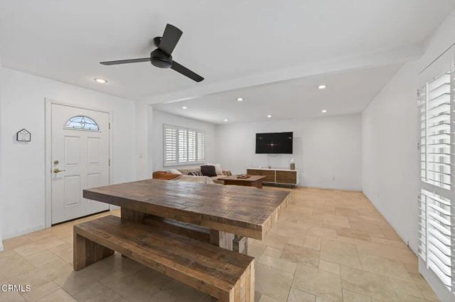 330 Garfield Rondo, Ventura, CA 93003