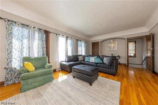 3638 Lynnfield Road, Shaker Heights, OH 44122