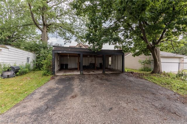 3638 Lynnfield Road, Shaker Heights, OH 44122