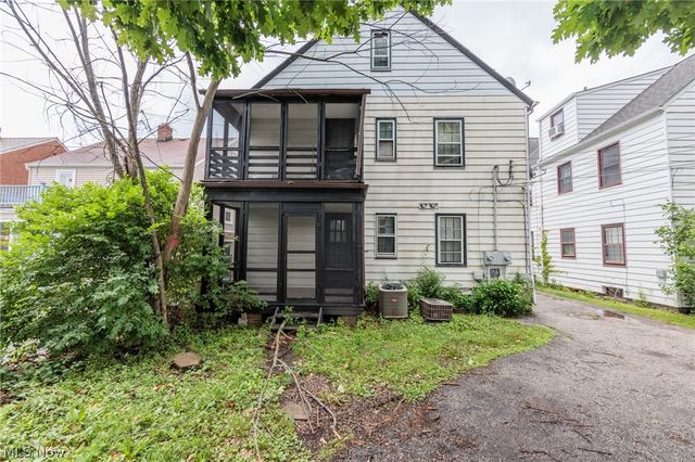 3638 Lynnfield Road, Shaker Heights, OH 44122