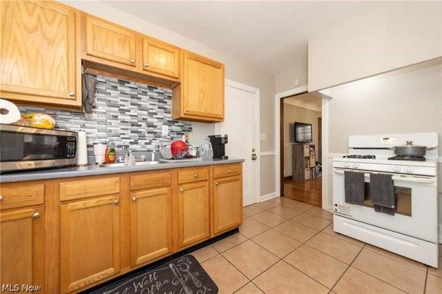3638 Lynnfield Road, Shaker Heights, OH 44122
