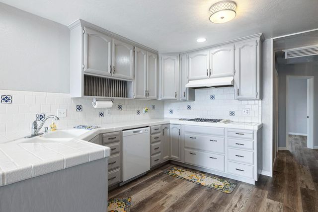 2640 Villa Avenue, Clovis, CA 93612