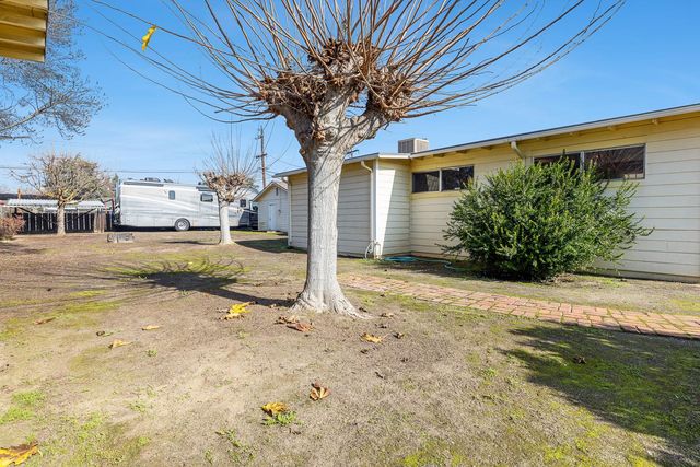 2640 Villa Avenue, Clovis, CA 93612