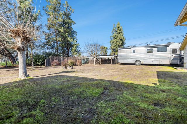 2640 Villa Avenue, Clovis, CA 93612