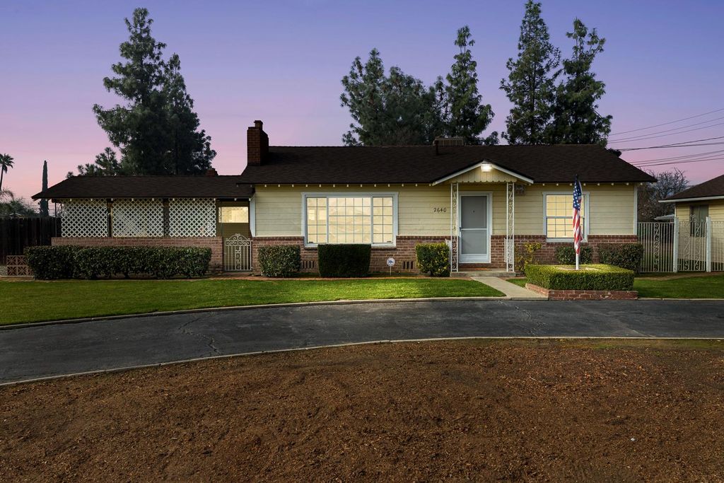 2640 Villa Avenue, Clovis, CA 93612