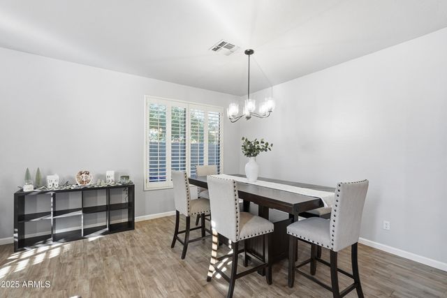 730 W CAROB Place, Chandler, AZ 85248