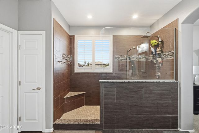 730 W CAROB Place, Chandler, AZ 85248