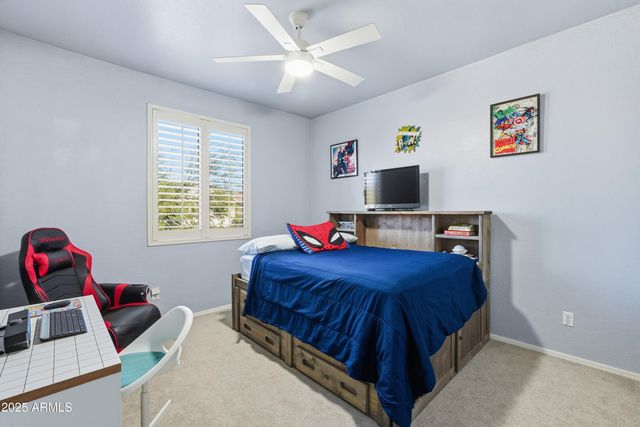 730 W CAROB Place, Chandler, AZ 85248