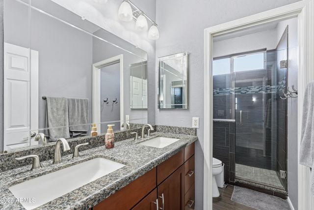 730 W CAROB Place, Chandler, AZ 85248