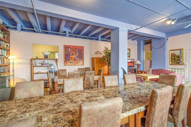 255 W 24th Street 107, Miami Beach, FL 33140