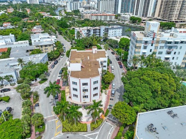 255 W 24th Street 107, Miami Beach, FL 33140