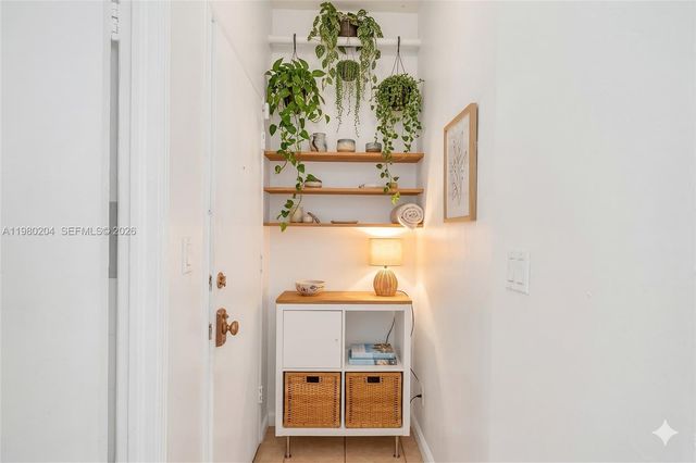 255 W 24th Street 107, Miami Beach, FL 33140