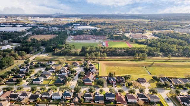 1247 Coppermeade Drive, Houston, TX 77067