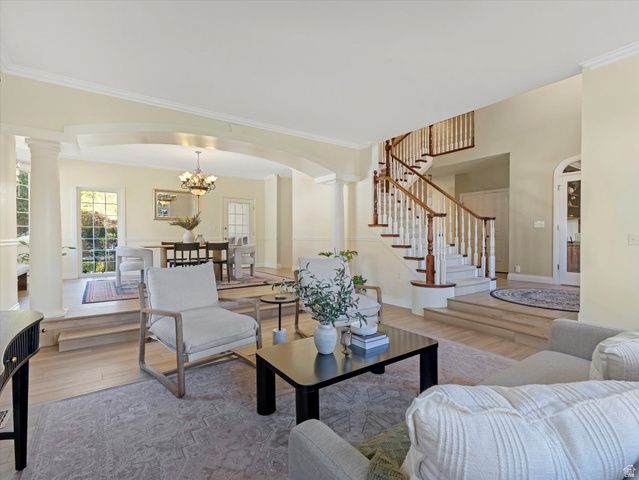 7641 S MARY ESTHER CIR, Sandy, UT 84093