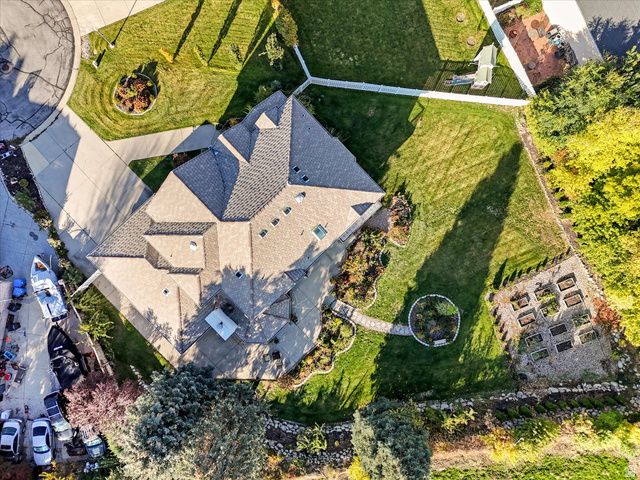 7641 S MARY ESTHER CIR, Sandy, UT 84093