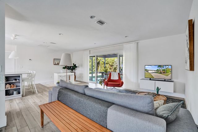 1299 SW 9th Street, Boca Raton, FL 33486