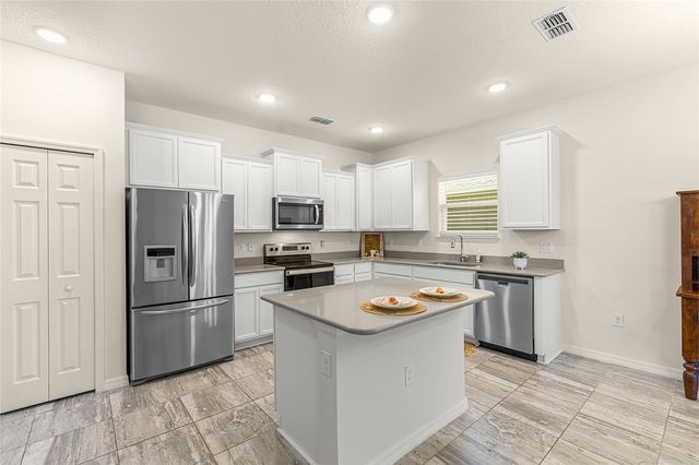 368 Sandcrest Circle, Sebastian, FL 32958