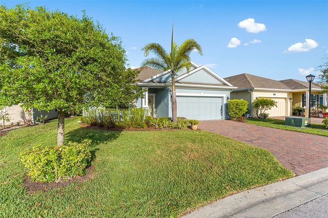 368 Sandcrest Circle, Sebastian, FL 32958