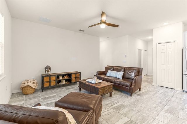 368 Sandcrest Circle, Sebastian, FL 32958