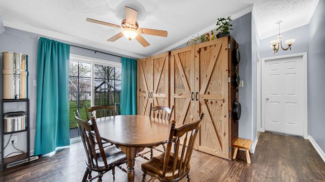 14805 W 109th Avenue, Dyer, IN 46311